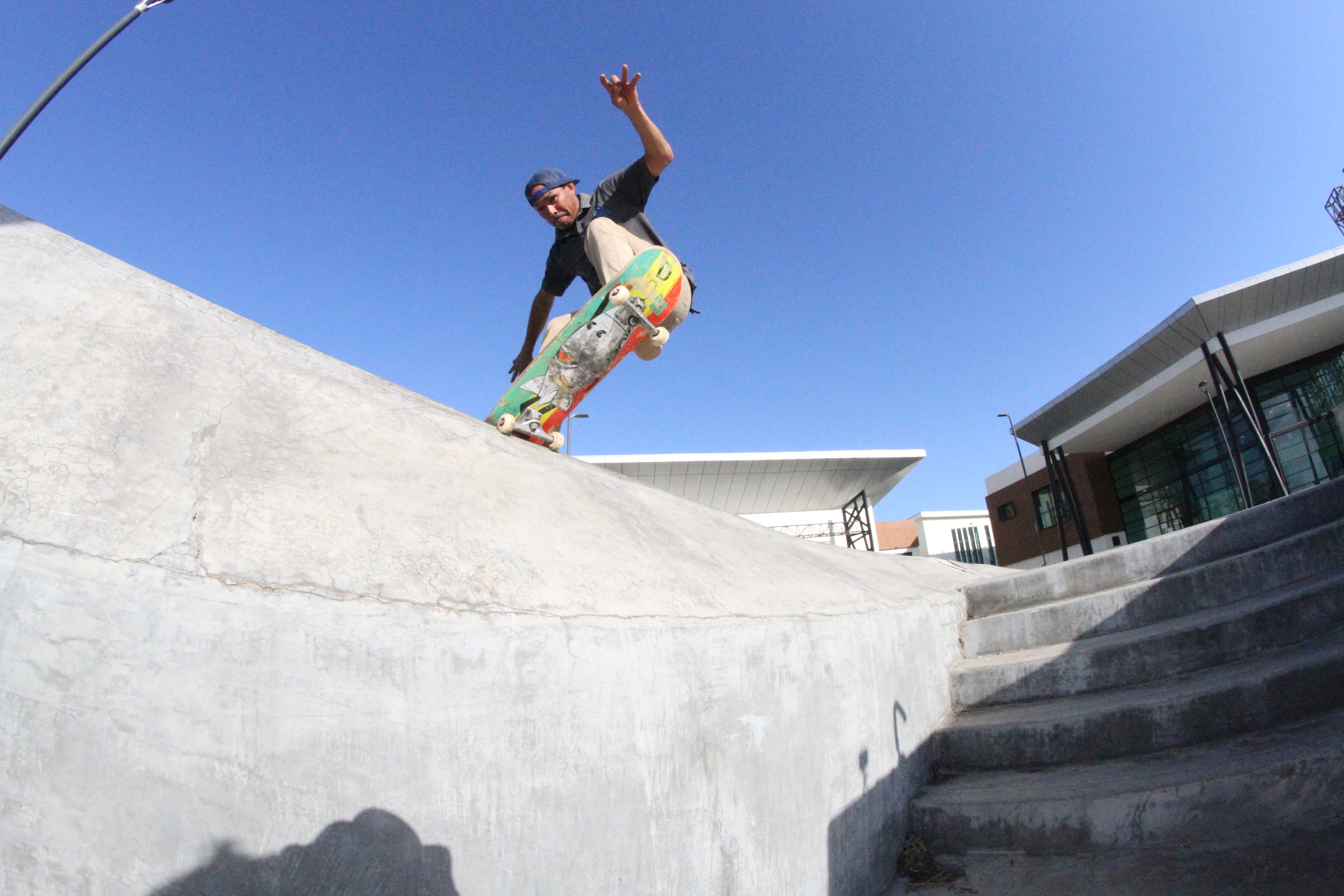 Intermediate skating